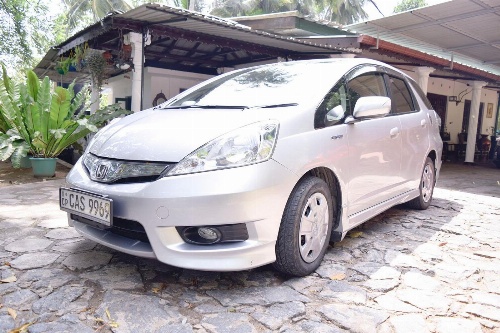 City Breeze Residence image 2