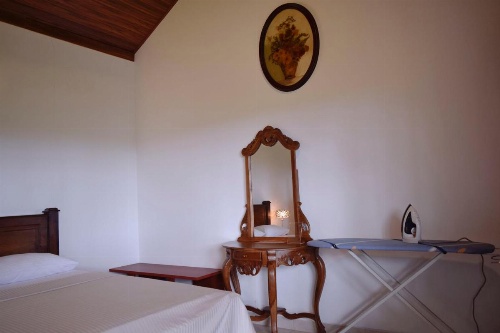 City Breeze Residence image 15